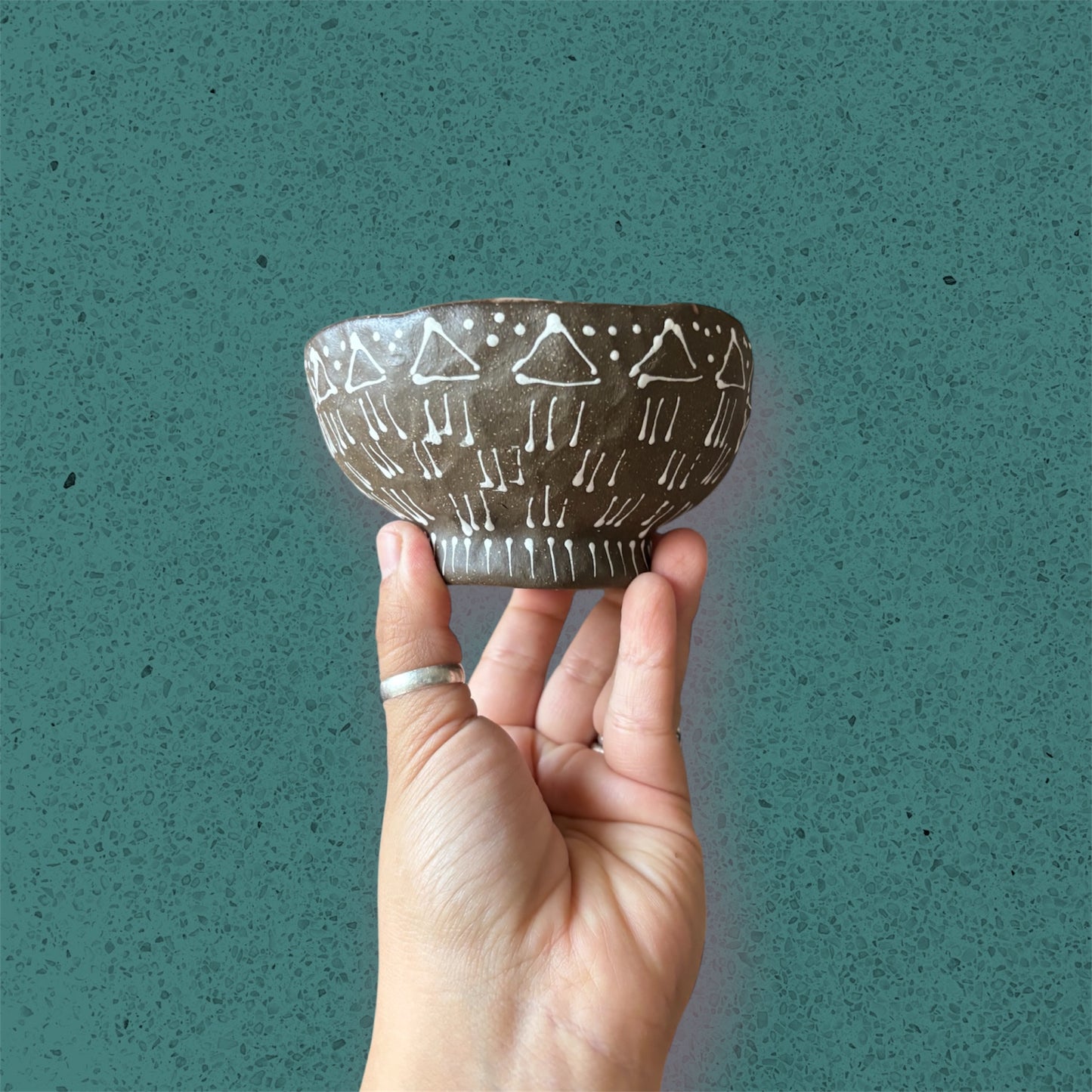 Stackable Pinched Bowl Set